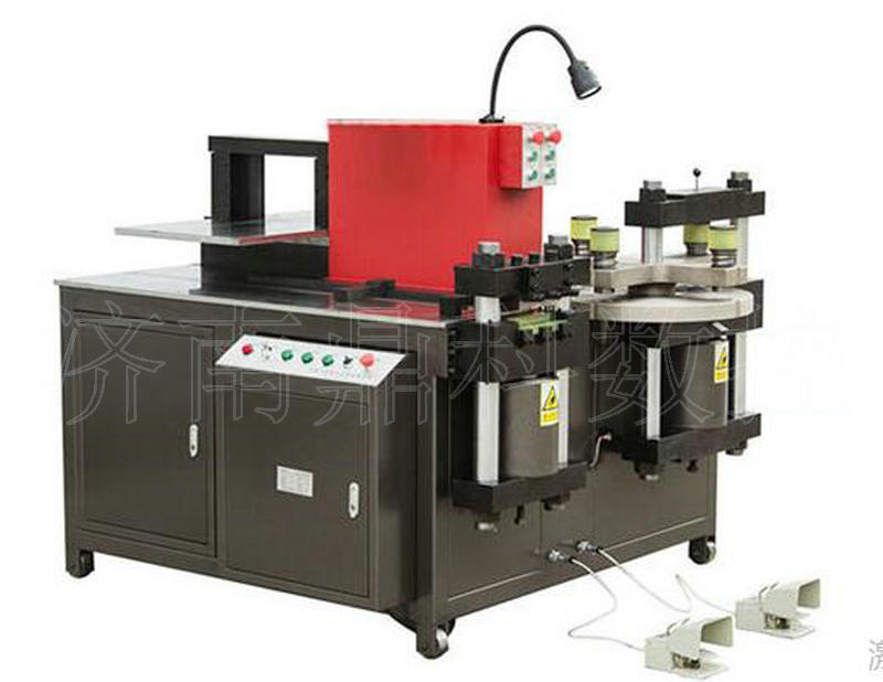 MX-30SB母線(xiàn)加工機(jī)（電控型，3動(dòng)力站)